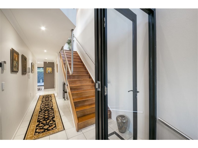 1/12 Lower Clifton Terrace, Red Hill QLD 4059