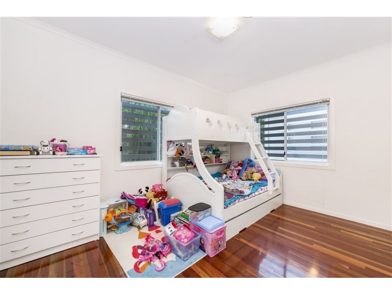 46 Wassell Street, Wynnum QLD 4178