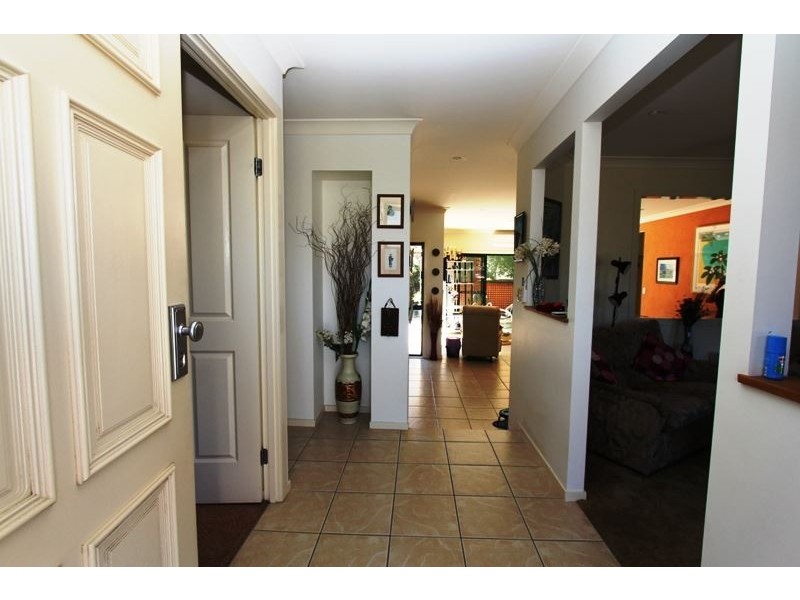 41 Campbell Street, Wakerley QLD 4154
