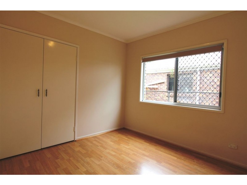 13 Glenora Street, Wynnum QLD 4178