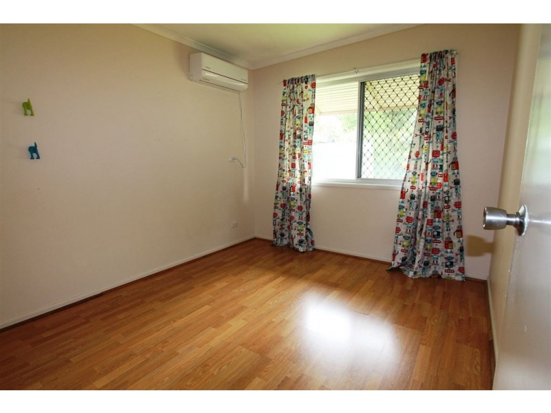 13 Glenora Street, Wynnum QLD 4178