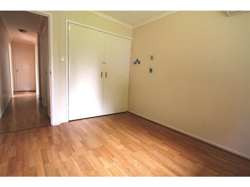 13 Glenora Street, Wynnum QLD 4178