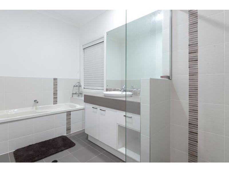 59 Gumdale Street, Wakerley QLD 4154