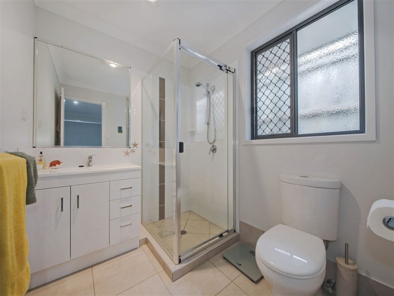 35 Sandover Circuit, Holmview QLD 4207