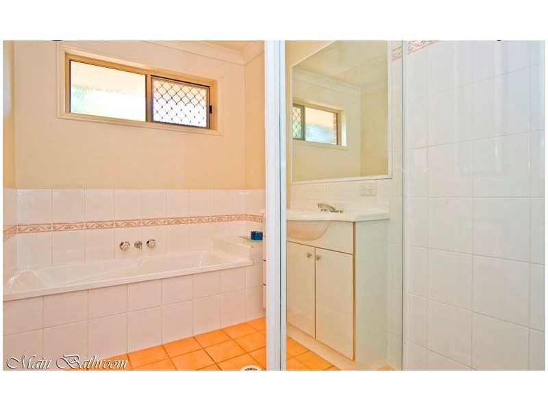 15 Ransome Place, Wakerley QLD 4154