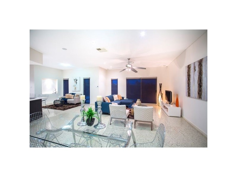 38 Ablington Way, Carindale QLD 4152