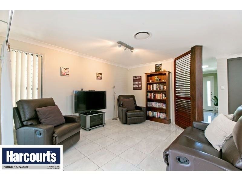 14 Daphne Place, Wakerley QLD 4154