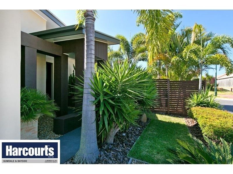 14 Daphne Place, Wakerley QLD 4154
