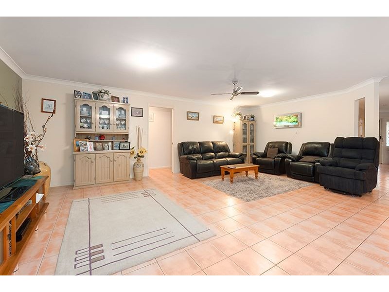 5 Masson Court, Wellington Point QLD 4160