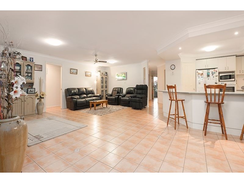 5 Masson Court, Wellington Point QLD 4160