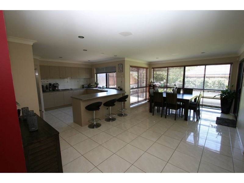 37 Gretchen Cct, Thornlands QLD 4164