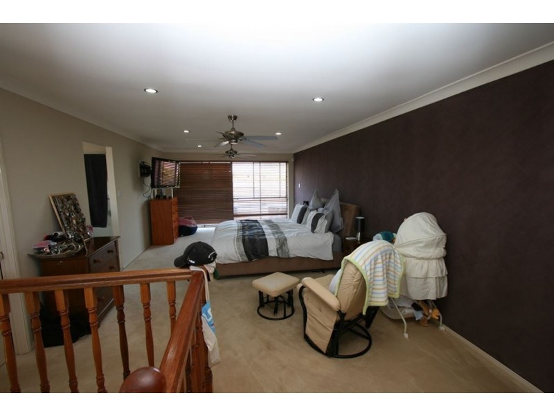 37 Gretchen Cct, Thornlands QLD 4164