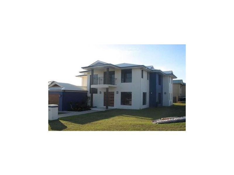3 Ivy Crescent, Wakerley QLD 4154