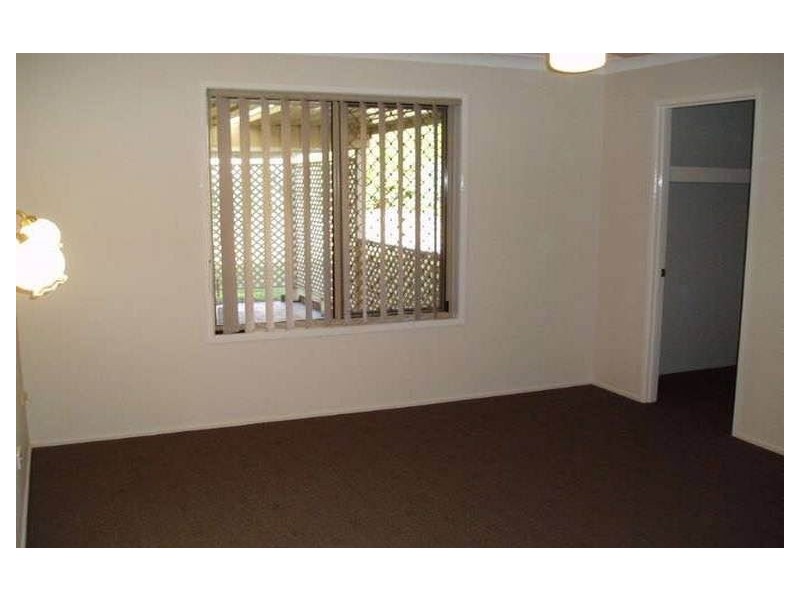 32 Plaza Street, Wynnum West QLD 4178