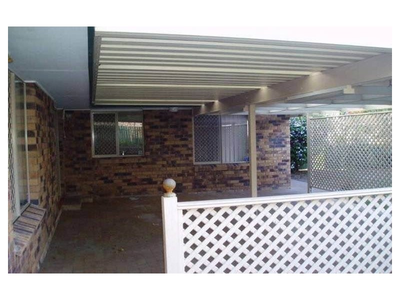 32 Plaza Street, Wynnum West QLD 4178