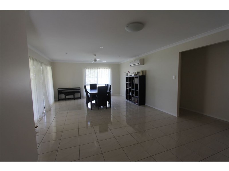 45 Doherty Place, Wakerley QLD 4154