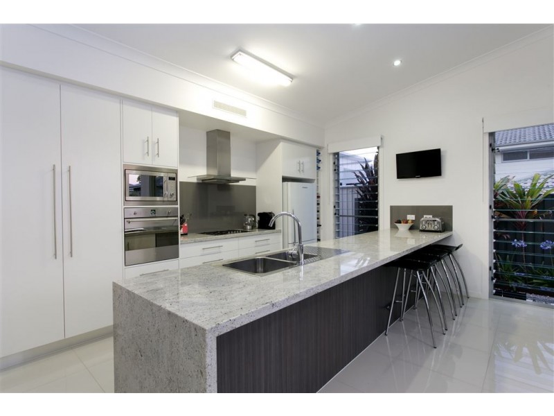 42 Feathertail Place, Gumdale QLD 4154