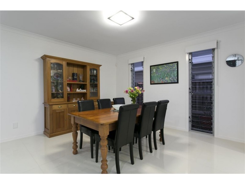 42 Feathertail Place, Gumdale QLD 4154