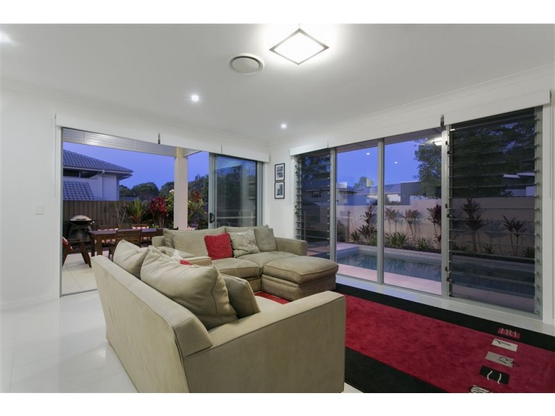 42 Feathertail Place, Gumdale QLD 4154