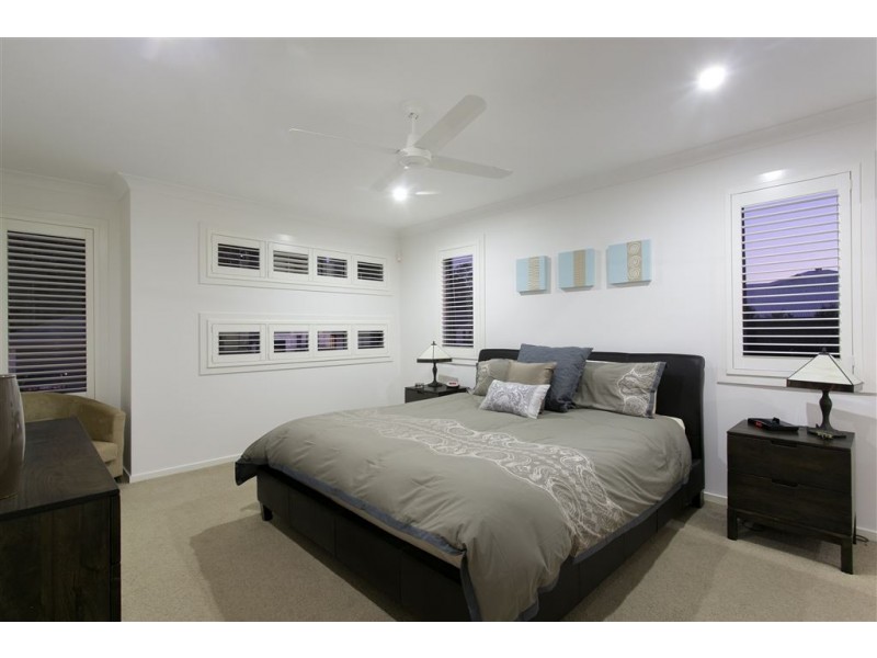 42 Feathertail Place, Gumdale QLD 4154