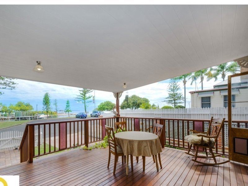 21 Waterloo Esplanade, Wynnum QLD 4178