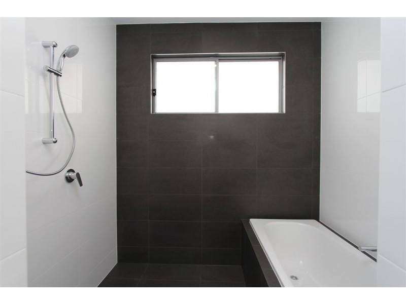 20 Parkview Avenue, Wynnum QLD 4178