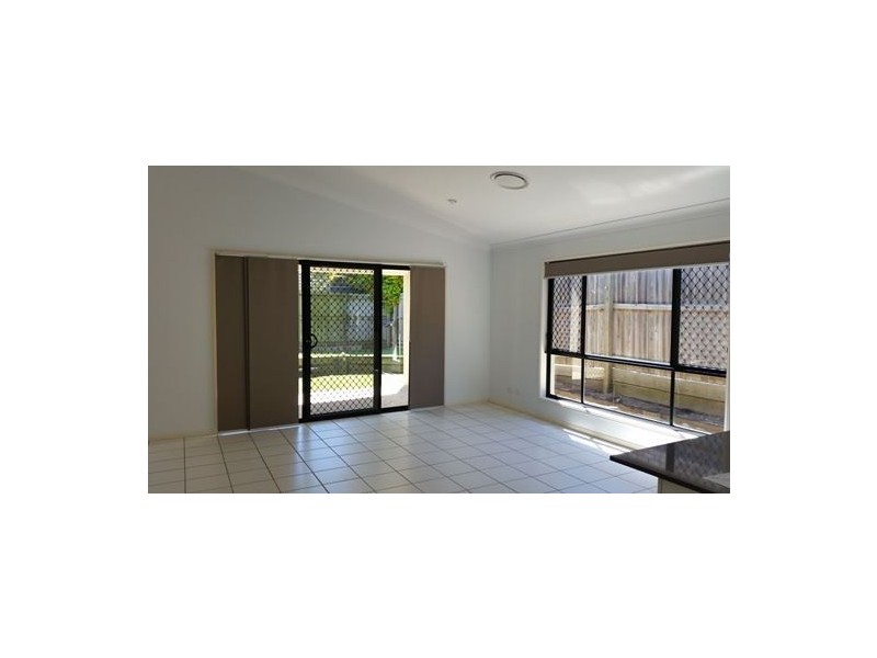 5 Jasmine Street, Wakerley QLD 4154