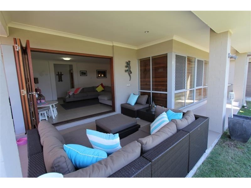 4 Paperbark Place, Wakerley QLD 4154