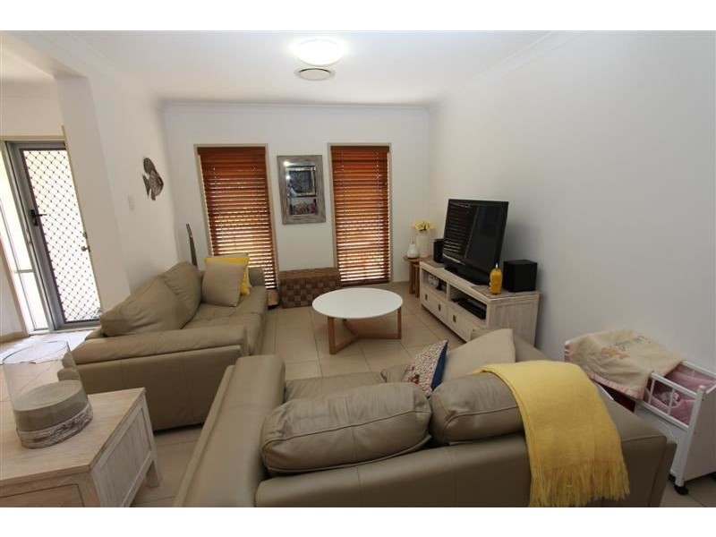 4 Paperbark Place, Wakerley QLD 4154