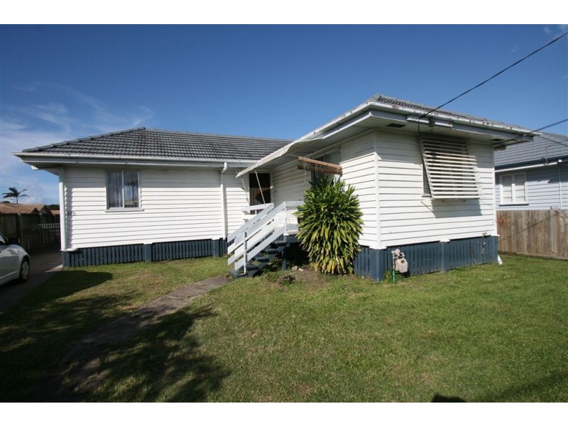 100 Whites Road, Manly West QLD 4179
