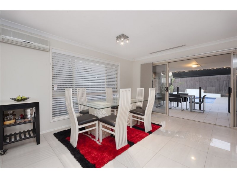44 School Road, Wynnum West QLD 4178