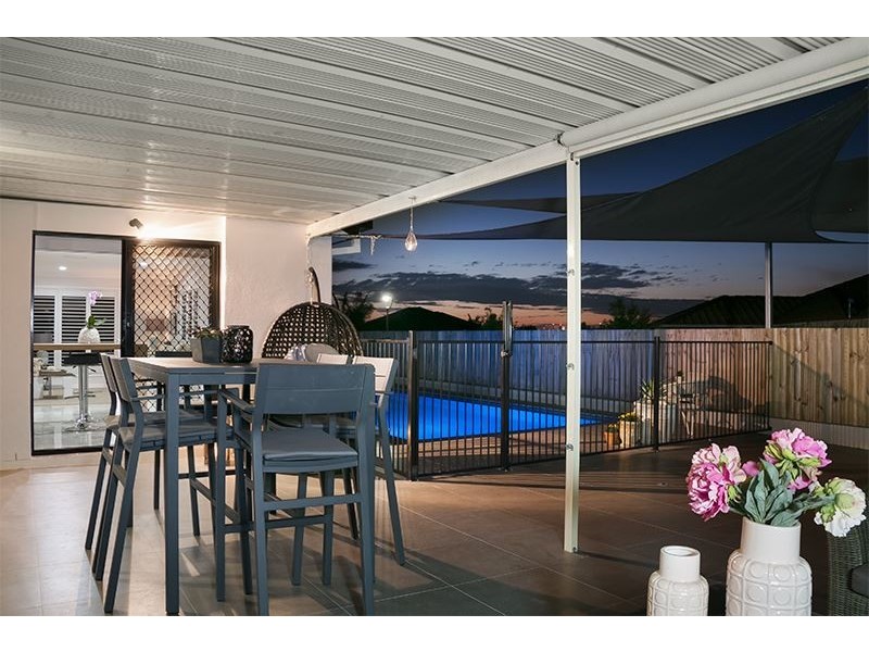 23 Underwood Street, Wakerley QLD 4154