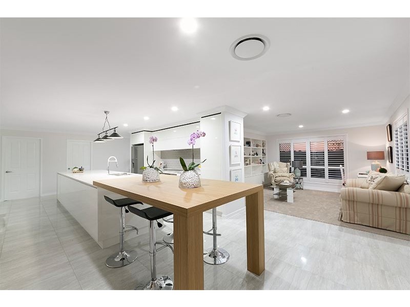 23 Underwood Street, Wakerley QLD 4154