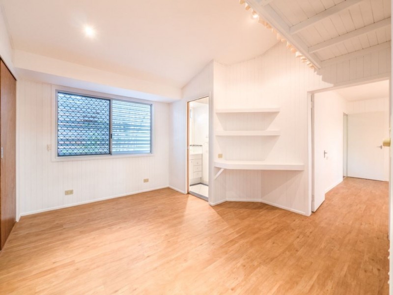 6 Nirimba Street, Manly West QLD 4179