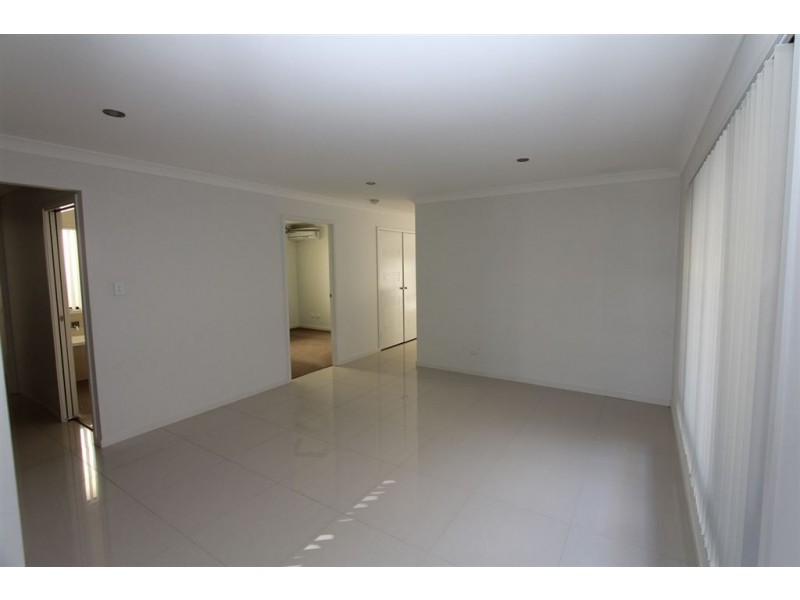 15 wassell Street, Wynnum QLD 4178