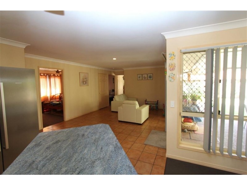 12 Manor Crescent, Wakerley QLD 4154