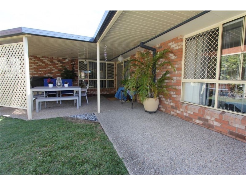 12 Manor Crescent, Wakerley QLD 4154
