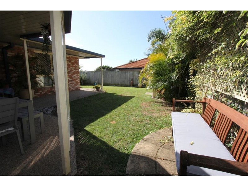 12 Manor Crescent, Wakerley QLD 4154