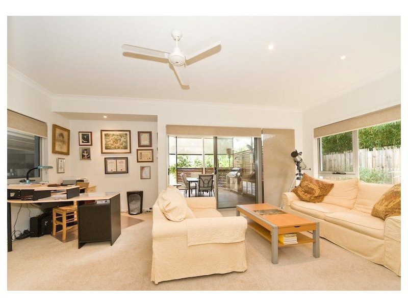 22 Torrens Crescent, Wakerley QLD 4154