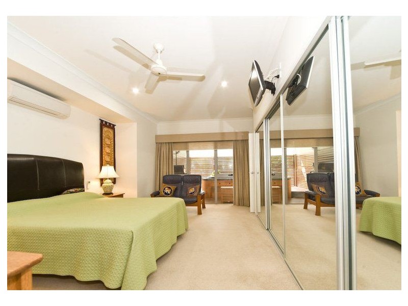 22 Torrens Crescent, Wakerley QLD 4154