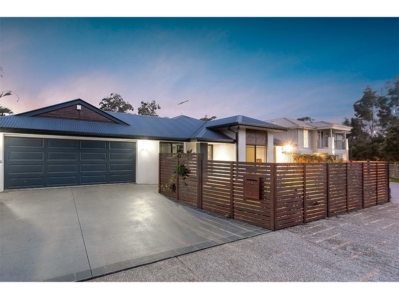 42 Lachlan Drive, Wakerley QLD 4154
