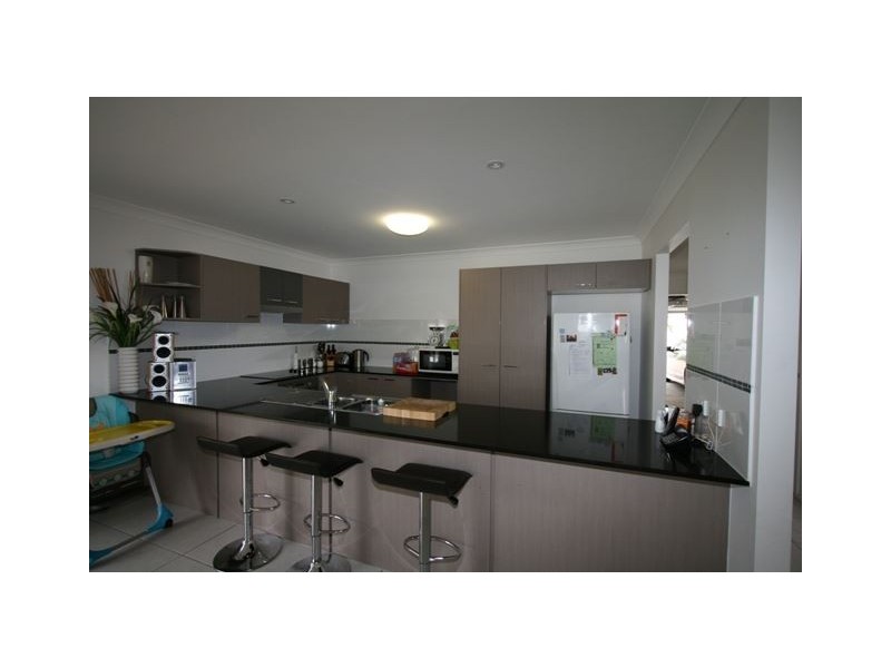 24 Colette Street, Wakerley QLD 4154