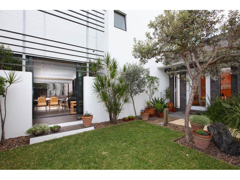 6 Ebb Court, Bulimba QLD 4171