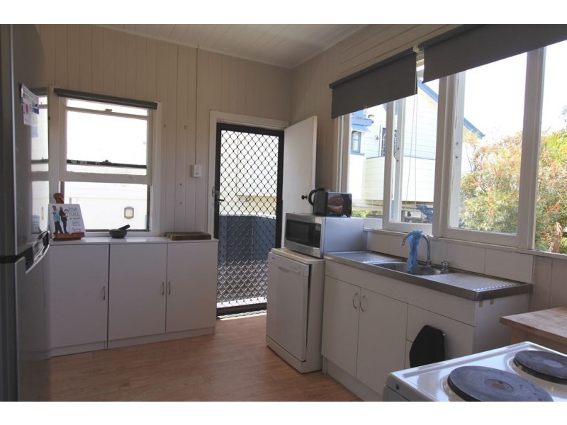 14 Berrima Street, Wynnum QLD 4178