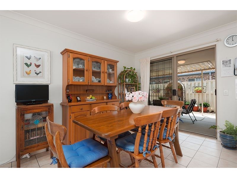 2 Isaacs Way, Wakerley QLD 4154