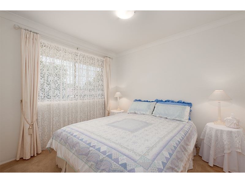 2 Isaacs Way, Wakerley QLD 4154