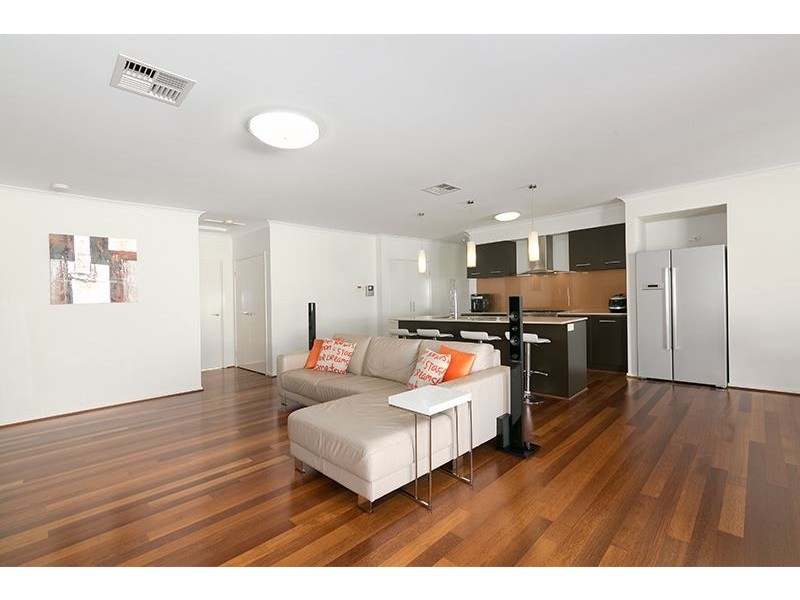 11 McMullan Close, Gumdale QLD 4154