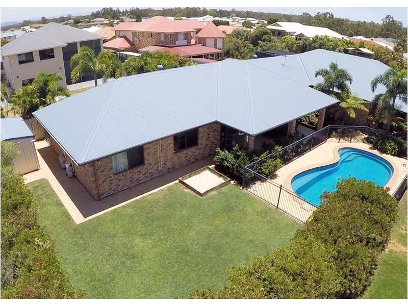 7 Fennessy Close, Wakerley QLD 4154