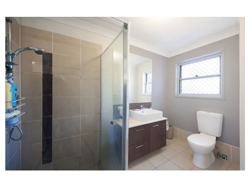 23 Lachlan Drive, Wakerley QLD 4154