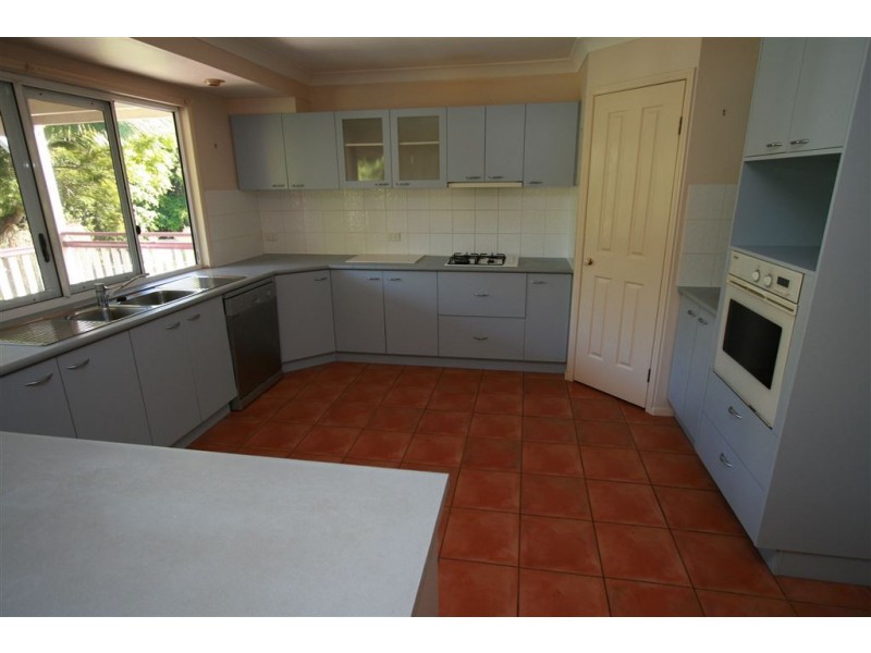 175 Oceana Terrace, Lota QLD 4179